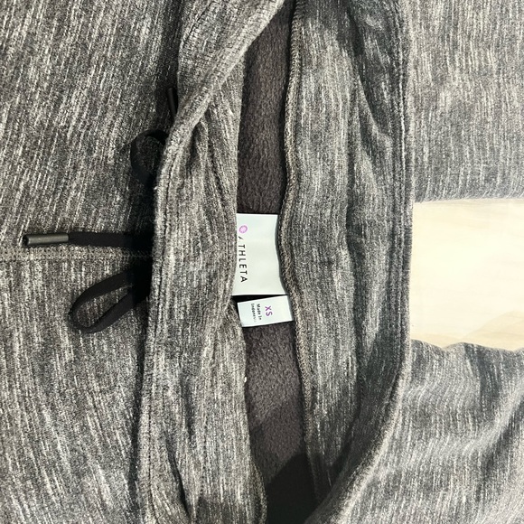 Athleta gray coaster sweatpants drawstring XS.  Like new condition. - Picture 4 of 4